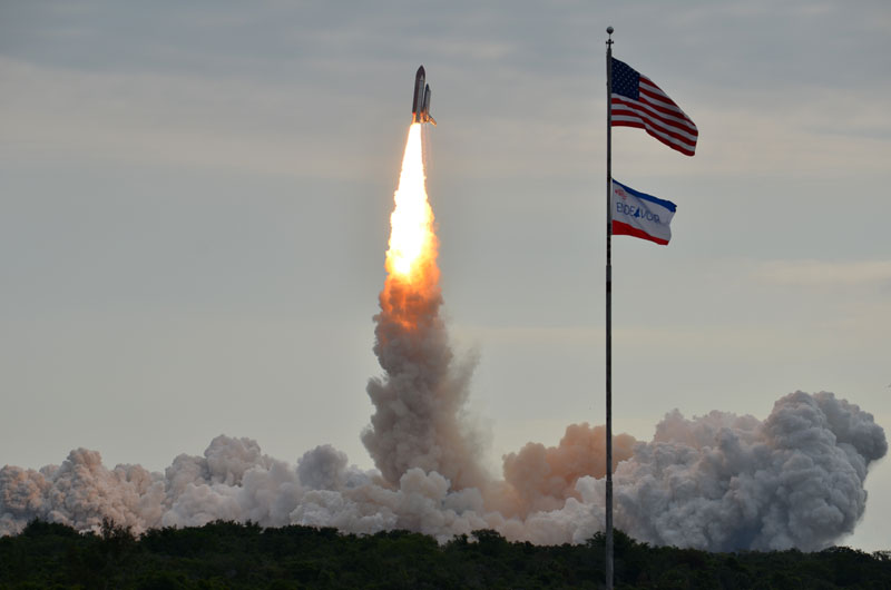 Space shuttle Endeavour lifts off on final flight