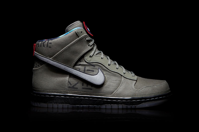 Nike Sportswear Space Exploration Nike Dunk