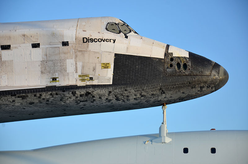 Space shuttle Discovery mated to jumbo jet for ride to Smithsonian