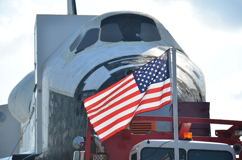 Sunday drive: Space shuttle replica's road trip to Space Center Houston