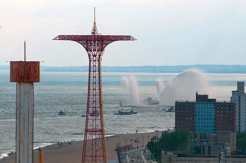 Space shuttle at sea: Enterprise sails for NYC's Intrepid, via New Jersey