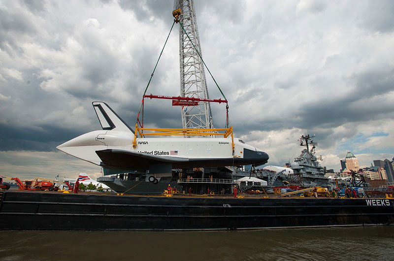 Space shuttle at sea: Enterprise sails for NYC's Intrepid, via New Jersey