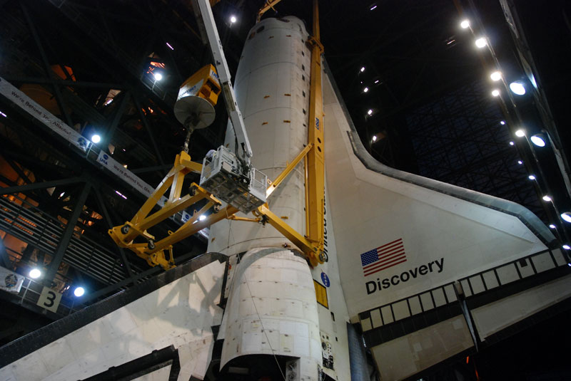 Shuttle Discovery mated with its final boosters and tank