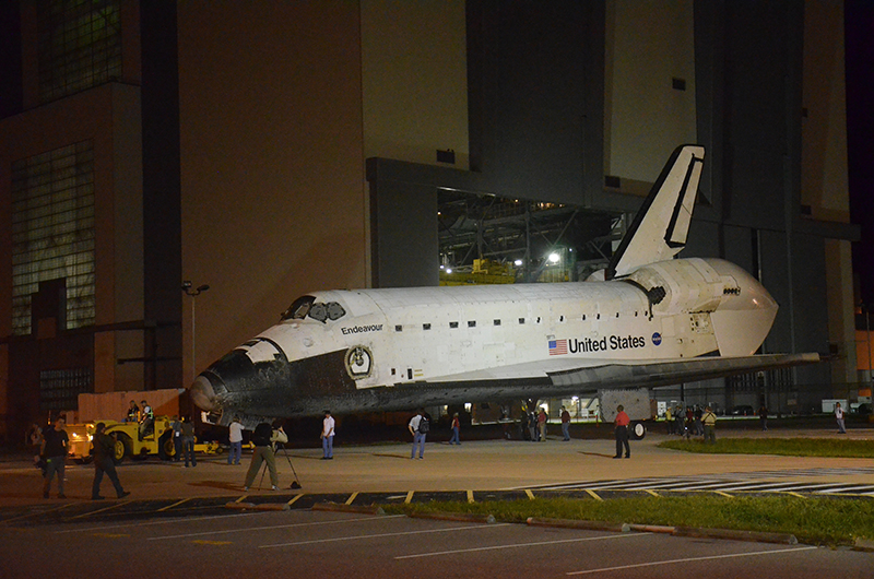 Space shuttle Endeavour mounted on 747 jet for final flight to L.A.