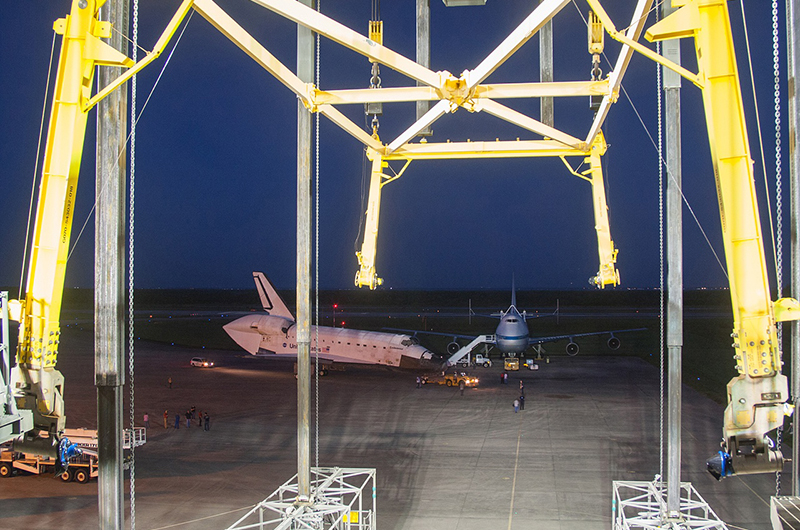 Space shuttle Endeavour mounted on 747 jet for final flight to L.A.