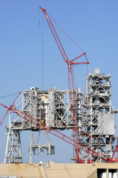 Space shuttle launch pad 'cleaned' of historic towers