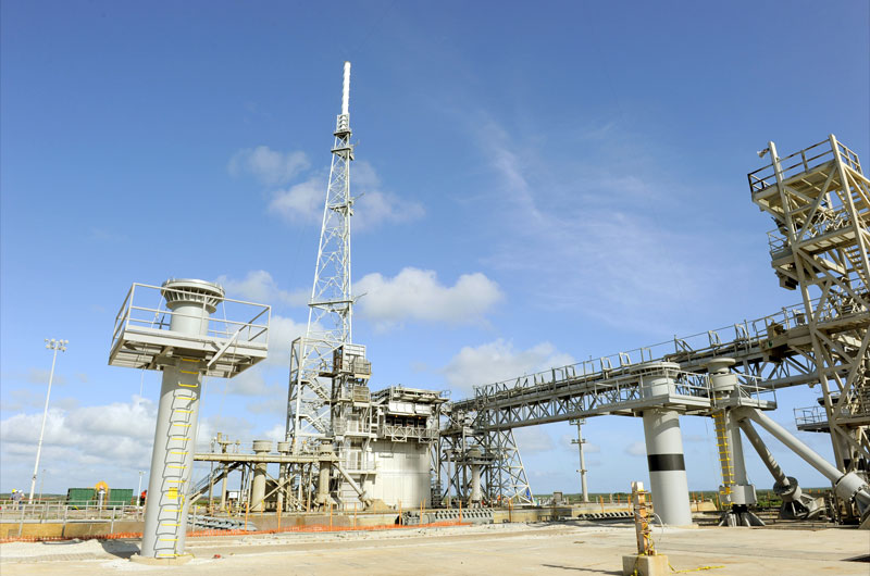 Space shuttle launch pad 'cleaned' of historic towers