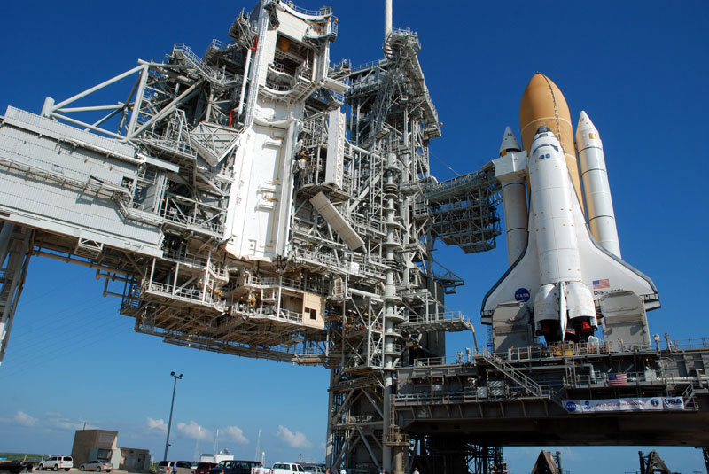 On the launch pad with space shuttle Discovery