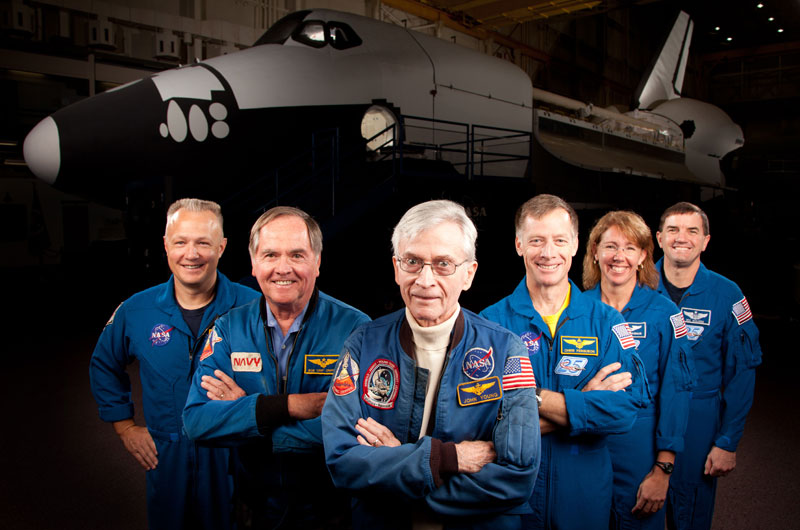 First, last space shuttle crews meet for 'bookend' photos